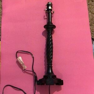 Tall table lamp for sale. measurements in pictures. EUC. Bundle2Save$$$$$$$$$